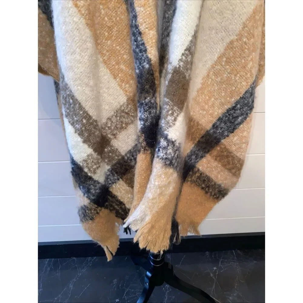 Nine West Sustainable Style Tan Plaid Open Front Poncho Wrap Fringed Shawl ~ OS